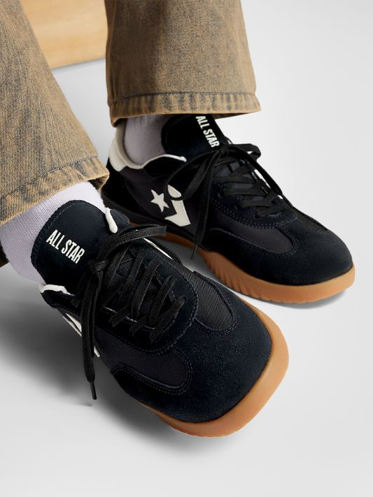 Converse trainer black