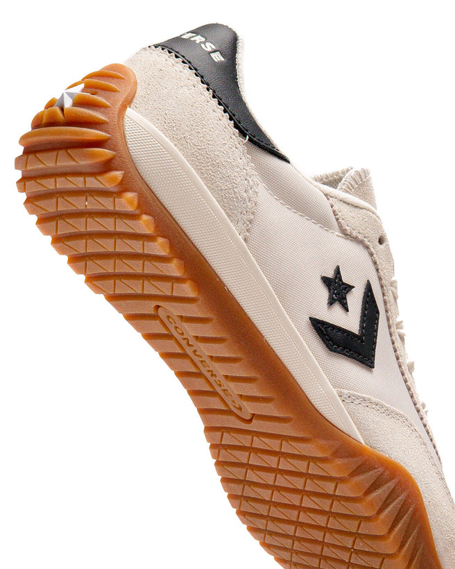 Converse trainer white