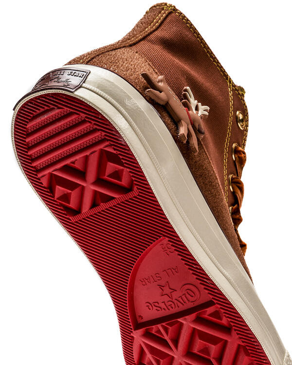 Converse high top chirismass brown